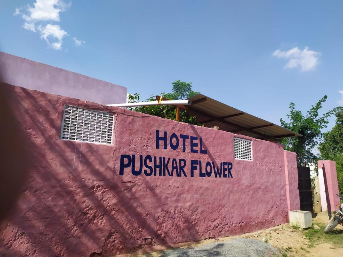 Hotel The Pushkar Flower Exterior foto